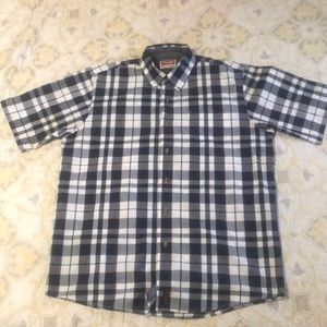 Wrangler shirt